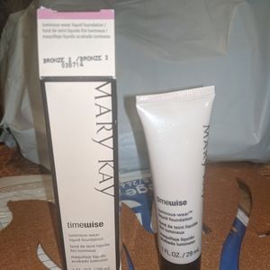Mary Kay luminous wear liquid foundation Bronze 2